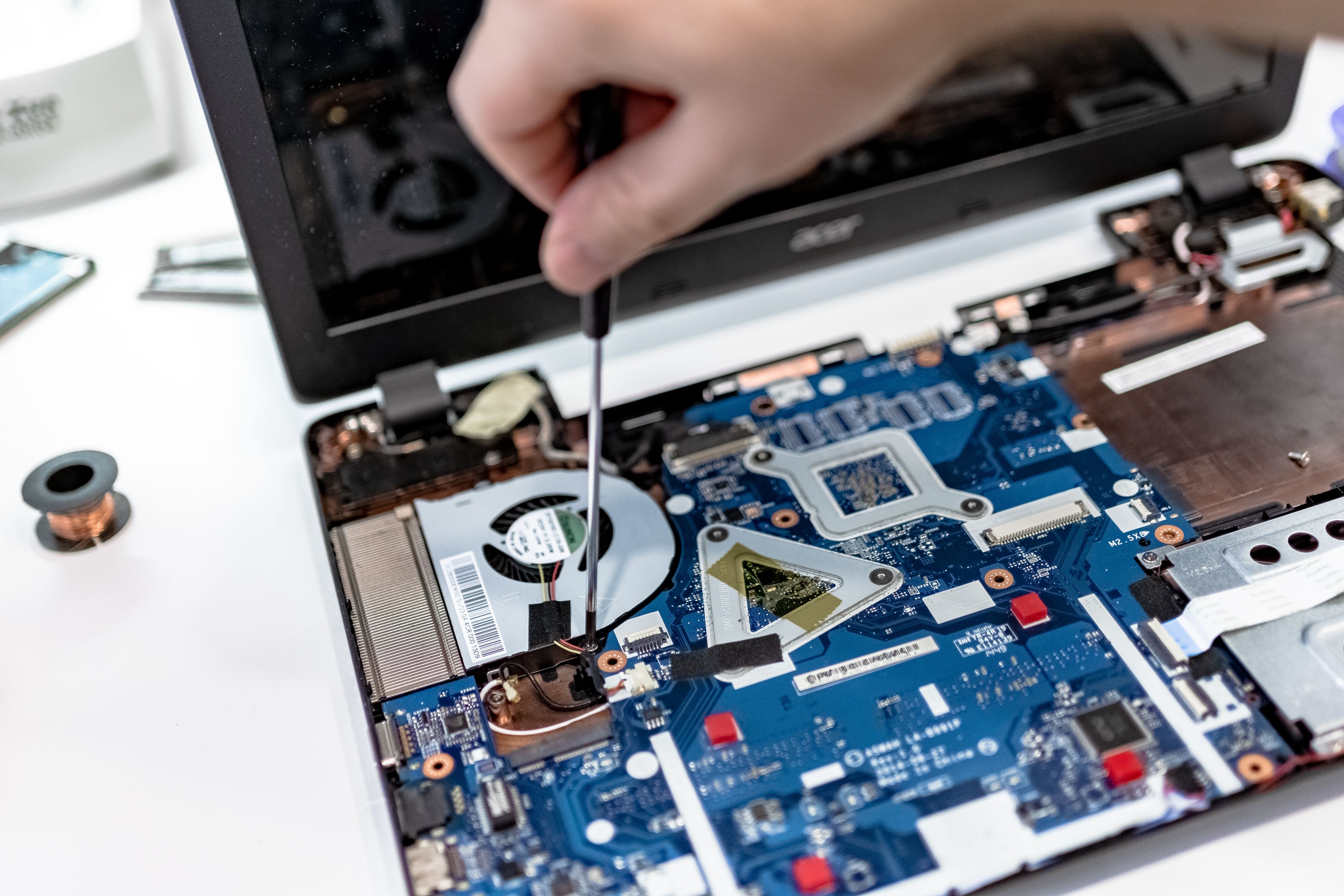 Intervention de dépannage informatique à domicile chez un particulier dans le Morbihan